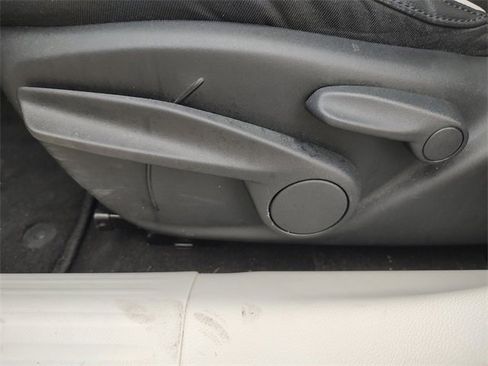 Certified 2018 Jeep Compass Latitude w/ Popular Equipment Group image 30