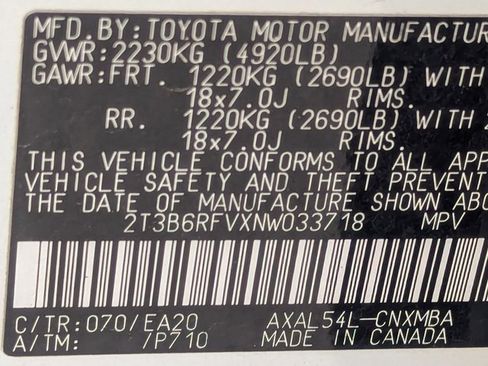 Used 2022 Toyota RAV4 XLE Premium image 37