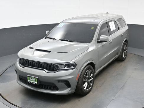 Used 2022 Dodge Durango R/T w/ Tow 'N Go Package AWD/4WD image 35
