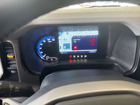 Certified 2022 Ford Bronco Badlands image 9