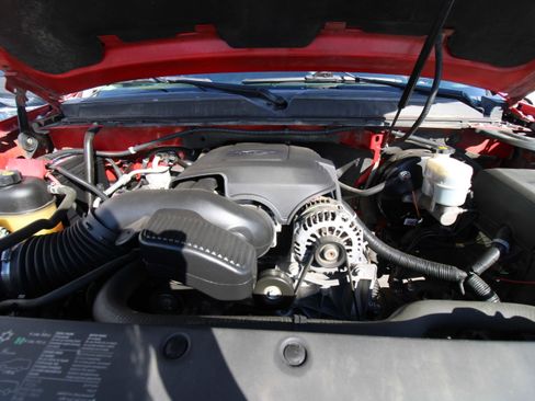 Used 2012 Chevrolet Avalanche LS w/ All-Star Edition image 28