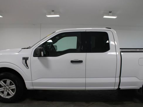 Used 2021 Ford F150 XLT w/ Equipment Group 301A Mid image 6