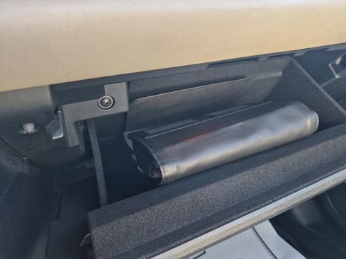 Used 2023 Subaru Ascent Limited w/ Technology Package image 23