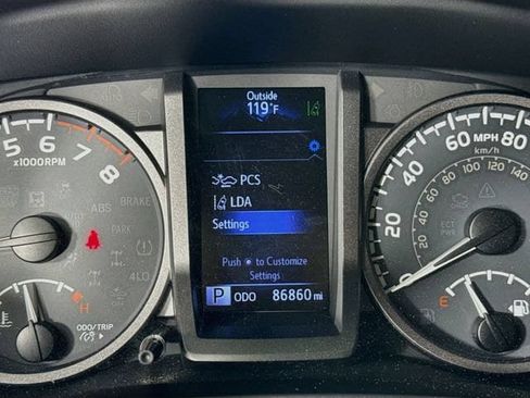 Certified 2018 Toyota Tacoma TRD Sport w/ Technology Package RWD image 15