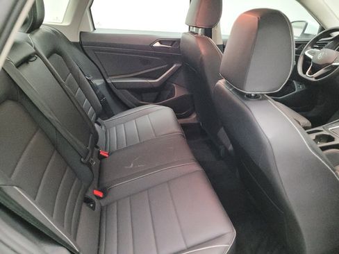 Used 2024 Volkswagen Jetta SE image 19