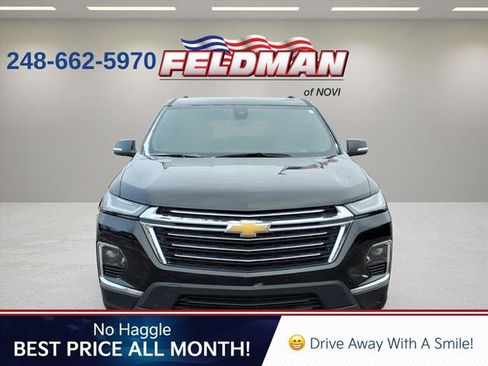 Used 2023 Chevrolet Traverse LT image 9