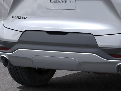New 2025 Chevrolet Blazer LT w/ Convenience Package image 14