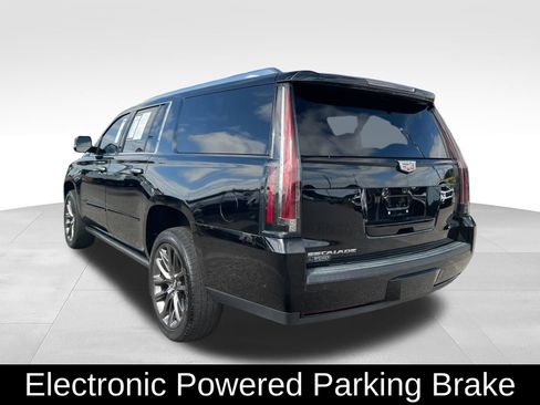 Used 2019 Cadillac Escalade ESV Premium Luxury RWD image 8