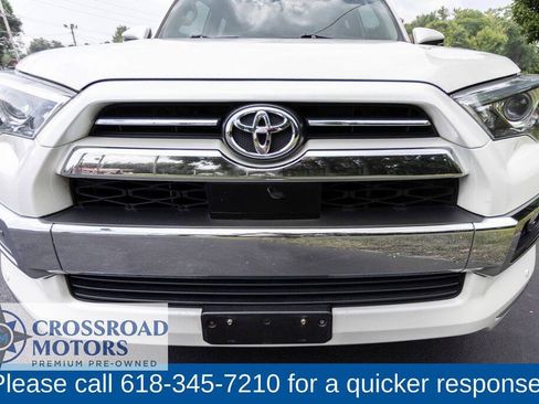 Used 2020 Toyota 4Runner Limited AWD/4WD image 9