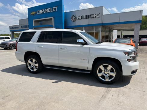 Used 2016 Chevrolet Tahoe LTZ AWD/4WD image 5