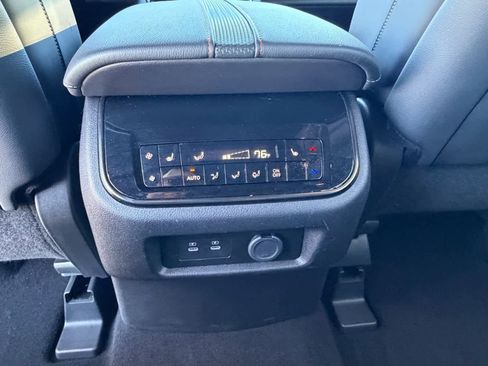 Certified 2025 Nissan Armada PRO-4X w/ Pro-4X Premium Package image 19