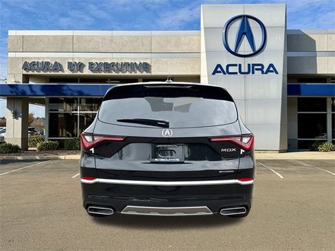 New 2026 Acura MDX SH-AWD image 3