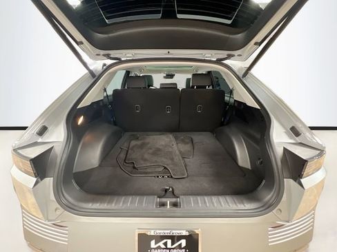 Used 2024 Hyundai Ioniq 5 Limited image 29