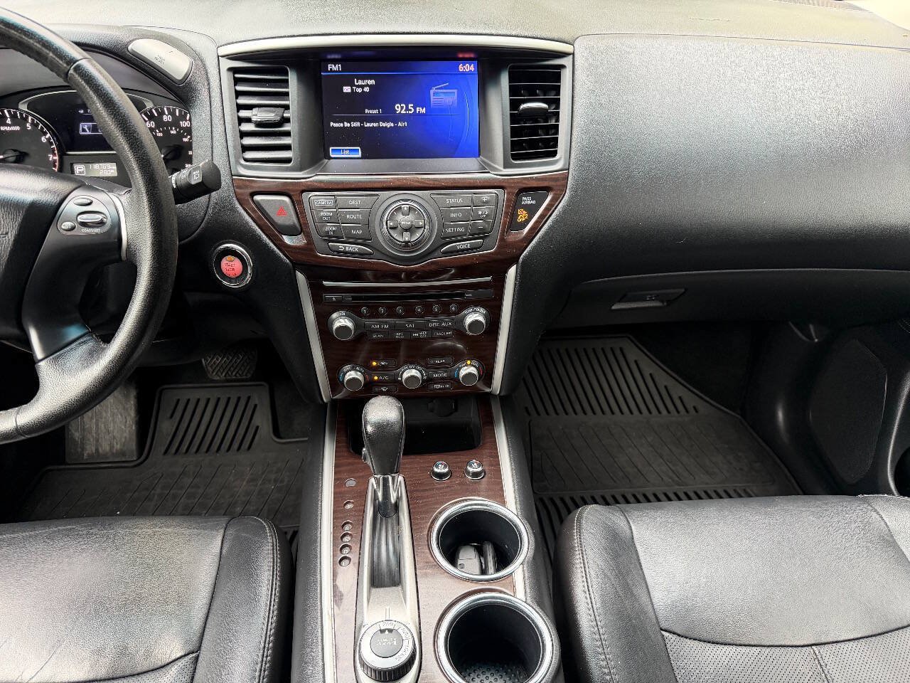 Used 2013 Nissan Pathfinder Platinum AWD/4WD image 25