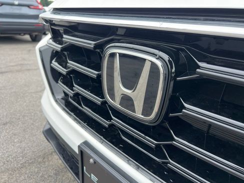 Used 2024 Honda CR-V EX-L image 30