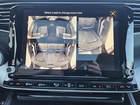 New 2026 Jeep Grand Wagoneer Limited AWD/4WD image 14