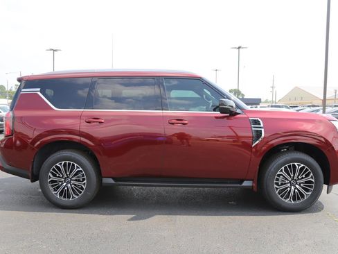 New 2025 Nissan Armada SL w/ Convenience Package image 6