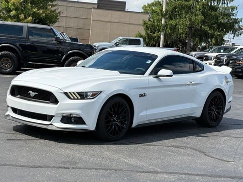 Used 2016 Ford Mustang GT Premium w/ GT Performance Package RWD image 8
