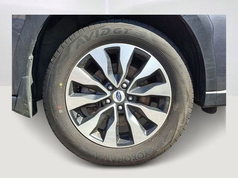 Certified 2025 Subaru Outback Limited image 7