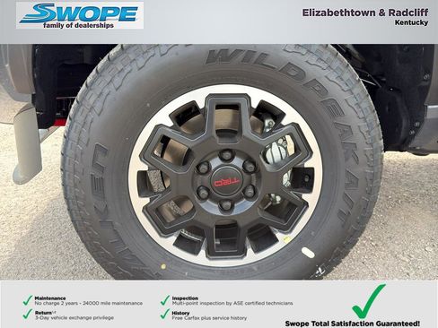 New 2026 Toyota Tacoma TRD Off-Road AWD/4WD image 9
