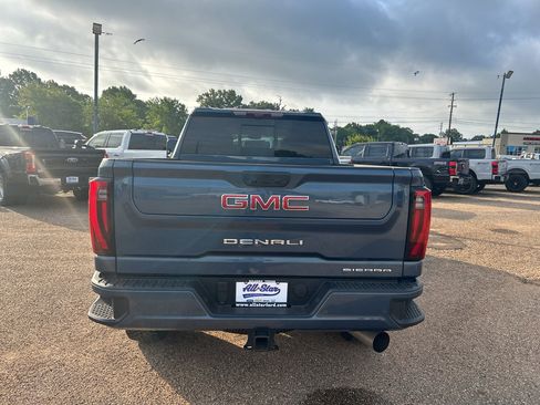 Used 2024 GMC Sierra 2500 Denali w/ Denali Reserve Package image 3