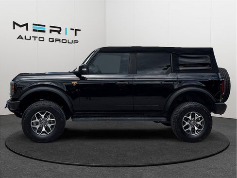 Used 2023 Ford Bronco Badlands AWD/4WD image 5