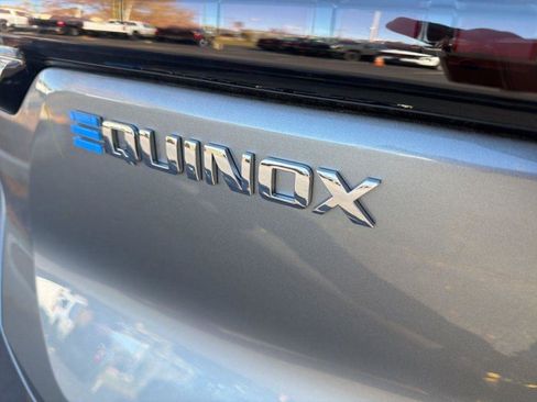 New 2026 Chevrolet Equinox EV LT image 42