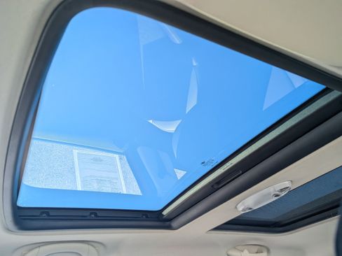 Used 2013 MINI Cooper Paceman S image 17