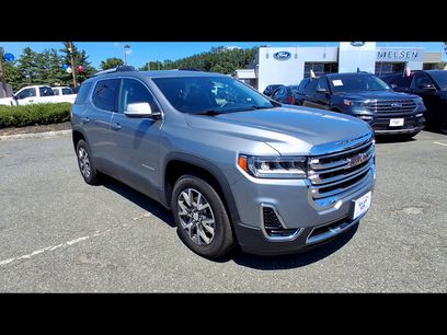 Used 2023 GMC Acadia SLE w/ Driver Convenience Package