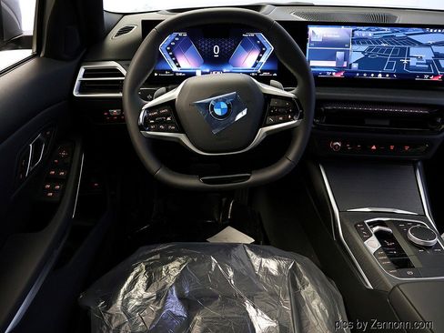 New 2026 BMW 330i xDrive Sedan image 15