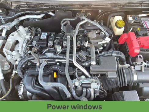 Used 2025 Nissan Kicks SV FWD image 14