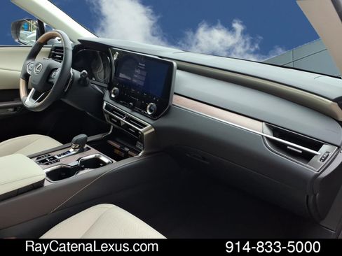 Certified 2024 Lexus RX 350 Premium w/ Accessory Package (Z1) AWD/4WD image 19