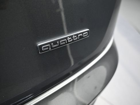 Used 2024 Audi Q5 2.0T Premium Plus w/ Premium Plus Package image 13