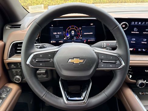 New 2026 Chevrolet Tahoe High Country w/ Sun And Tow Package AWD/4WD image 15