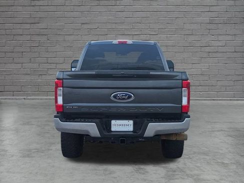 Used 2019 Ford F250 XL w/ STX Appearance Package AWD/4WD image 4