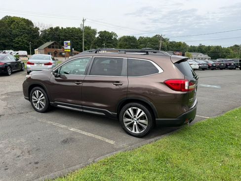 Used 2019 Subaru Ascent Limited AWD/4WD image 4