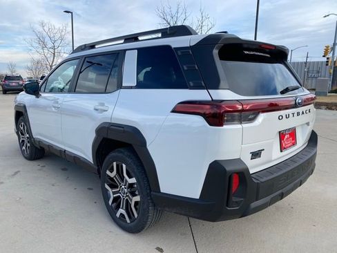 New 2026 Subaru Outback Touring XT image 3