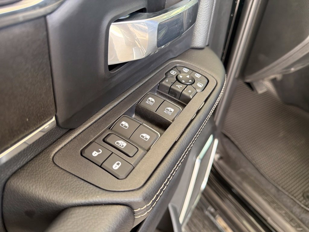Used 2026 RAM 3500 Laramie w/ Max Tow Package AWD/4WD image 47