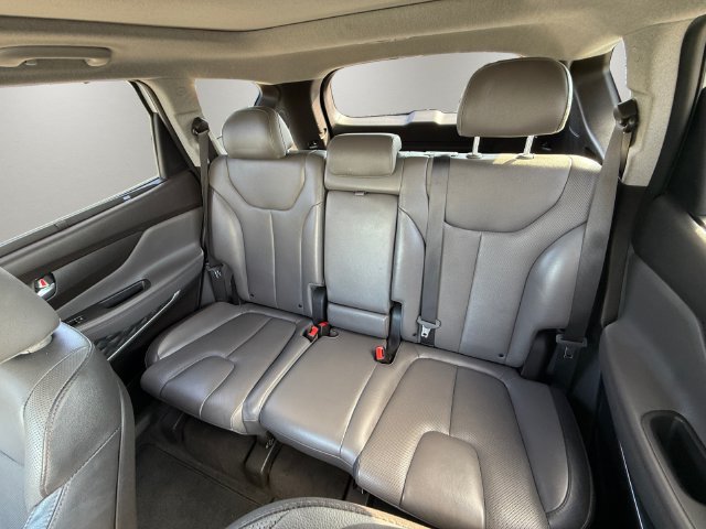 Used 2020 Hyundai Santa Fe Limited FWD image 14