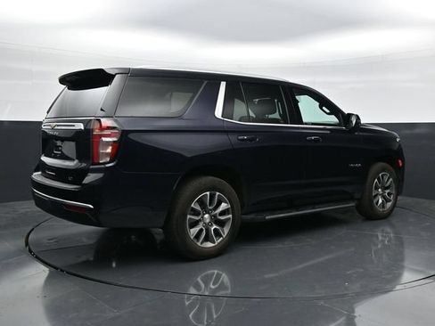 Used 2023 Chevrolet Tahoe LT w/ Luxury Package AWD/4WD image 2