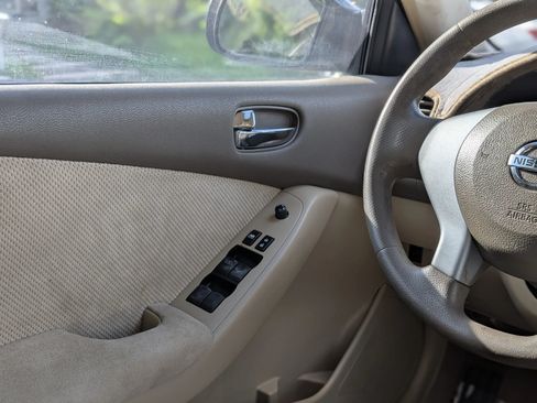 Used 2007 Nissan Altima 2.5 S FWD image 34