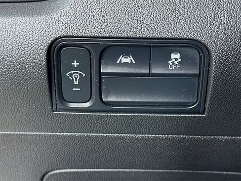 Certified 2023 Kia Sorento S image 21