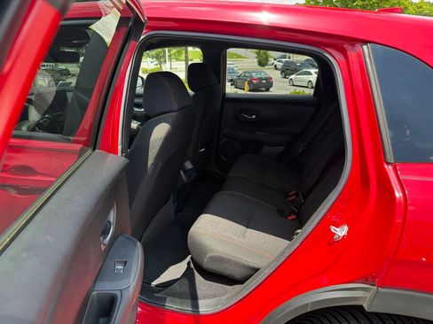 Certified 2023 Honda HR-V Sport image 16