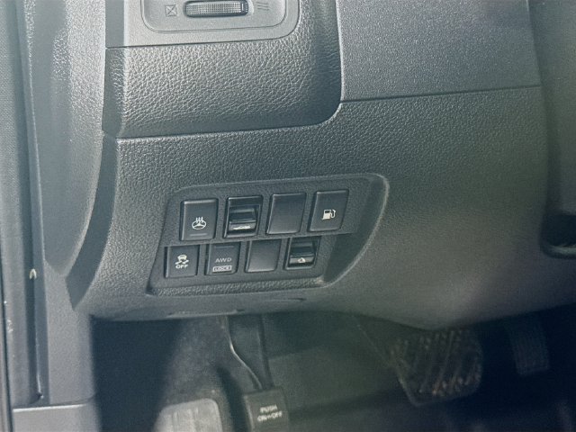 Used 2011 Nissan Murano AWD/4WD image 12