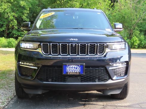 Certified 2023 Jeep Grand Cherokee Limited w/ Luxury Tech Group II AWD/4WD image 15