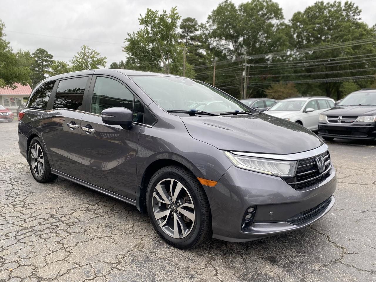 Used 2021 Honda Odyssey Touring image 3