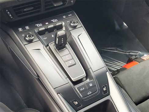 Used 2025 Porsche 911 Carrera 4 GTS image 32