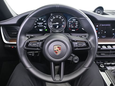 Used 2022 Porsche 911 Targa 4S image 32