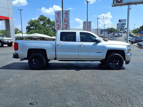 Used 2018 Chevrolet Silverado 1500 LT w/ Texas Edition RWD image 5