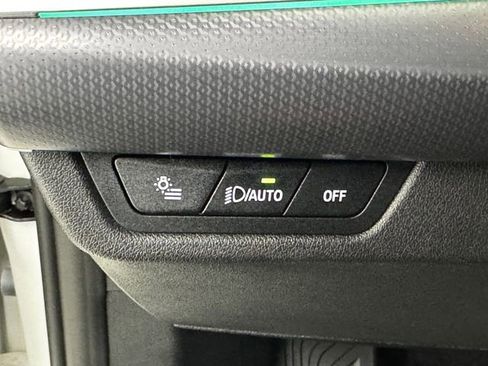 Used 2023 BMW X1 xDrive28i w/ Premium Package image 32